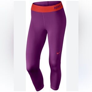 ‼️SALE‼️Nike Pro cool capri women’s Leggings
